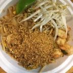 Best Pad Thai (Chicken, Shrimp or Vegetable) in Farmingdale, NY